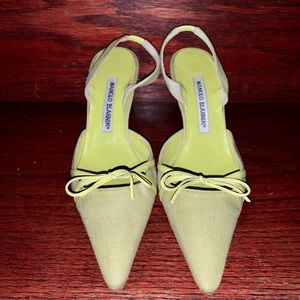Manolo Blahnik Carolyn Slingback kitten heel 36.5